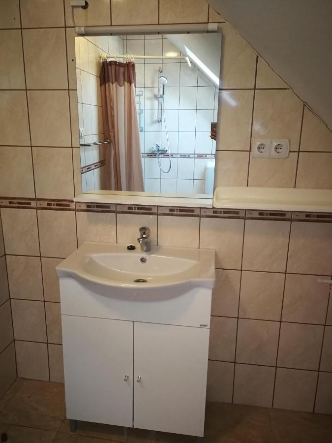 Livia Apartman Bük Eksteriør billede